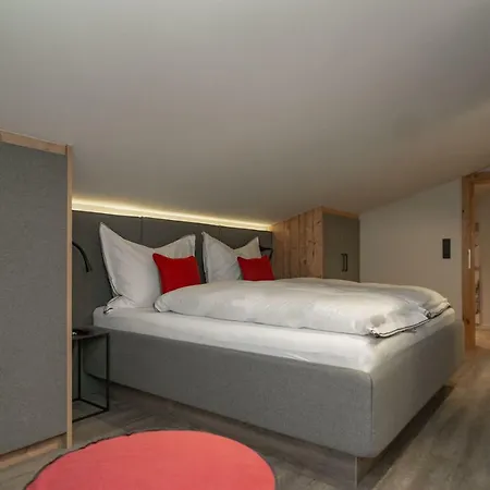 公寓 Erwin & Eleonore Huettl - Penthouse *