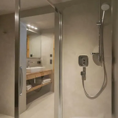 公寓 Erwin & Eleonore Huettl - Penthouse *