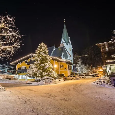 公寓 Erwin & Eleonore Huettl - Penthouse