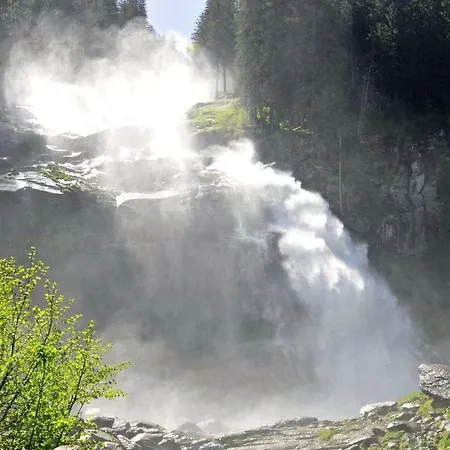 Erwin & Eleonore Huettl - Penthouse アパート